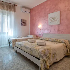  Apartament Il Nespolo , Vicino Alle Spiagge, Per Coppie E Famiglie